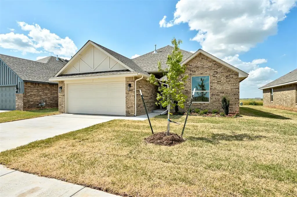9312 NW 143rd Street, Yukon, OK 73099 - Image #1