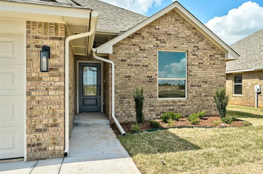 9312 NW 143rd Street, Yukon, OK 73099 - Image #2