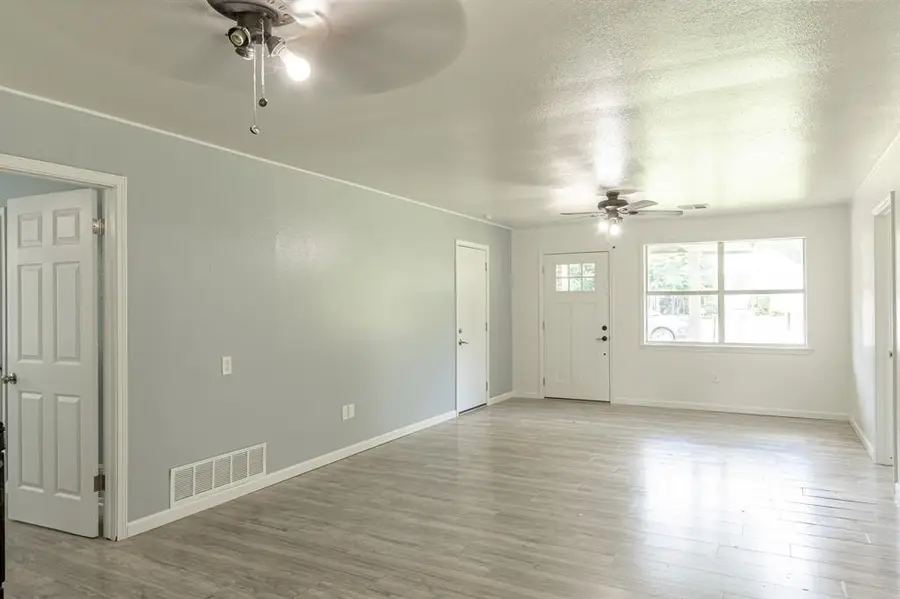 124 W Brule Street, Purcell, OK 73080 - Image #2