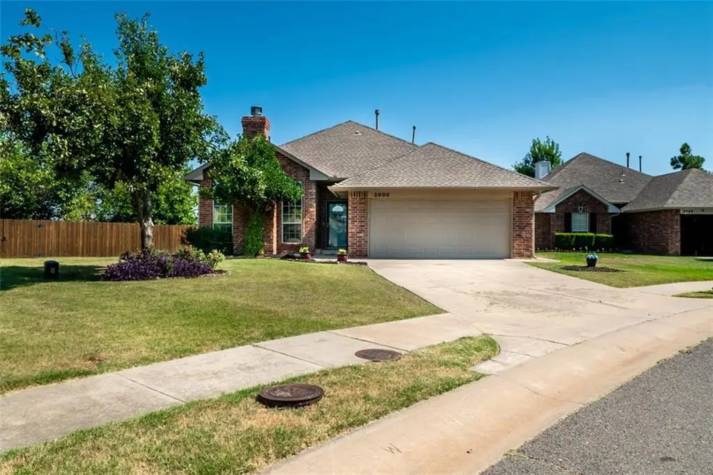 2800 Clearwater Circle, Edmond, OK 73003 - Image #1
