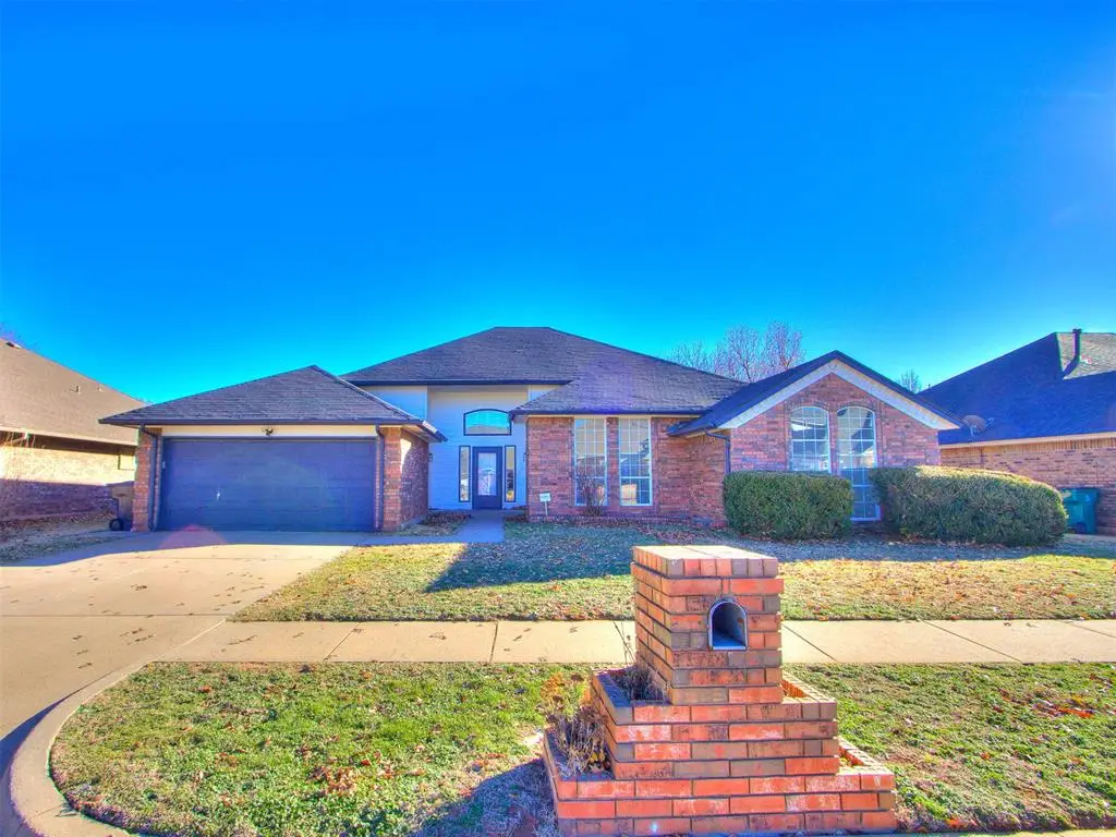 11920 Skyway Avenue, Oklahoma City, OK 73162 - Image #1