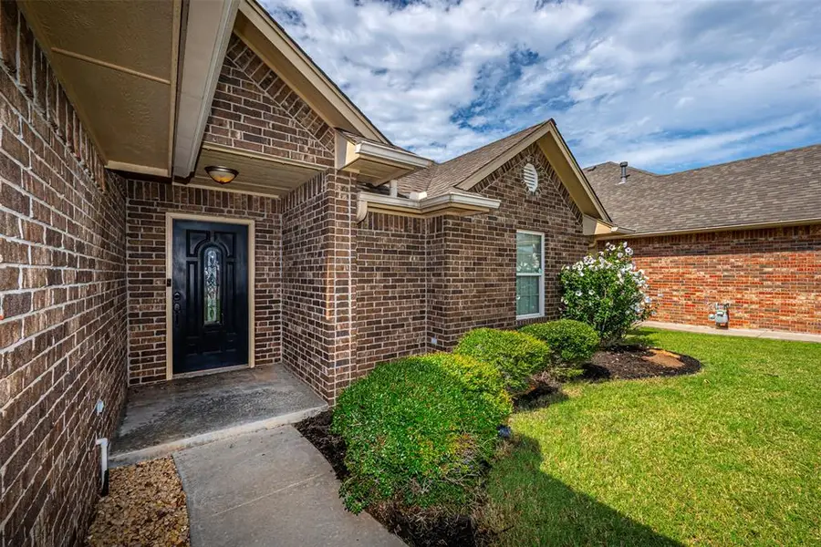 1124 Ariana Street, Shawnee, OK 74804 - Image #3