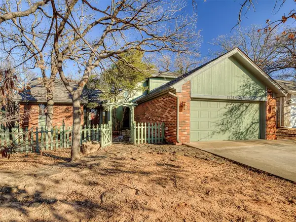 2201 Colchester Terrace, Edmond, OK 73034