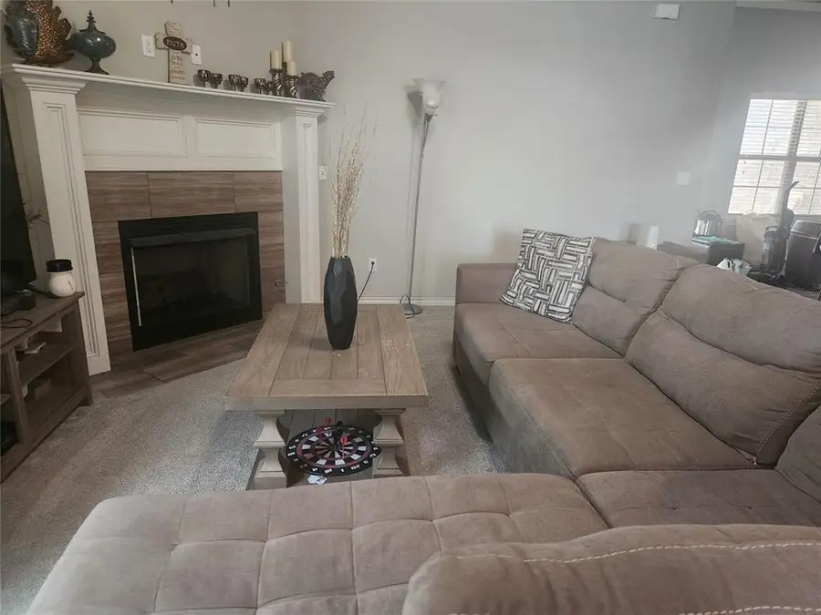 11904 SW 18th Street, Yukon, OK 73099 - Image #2