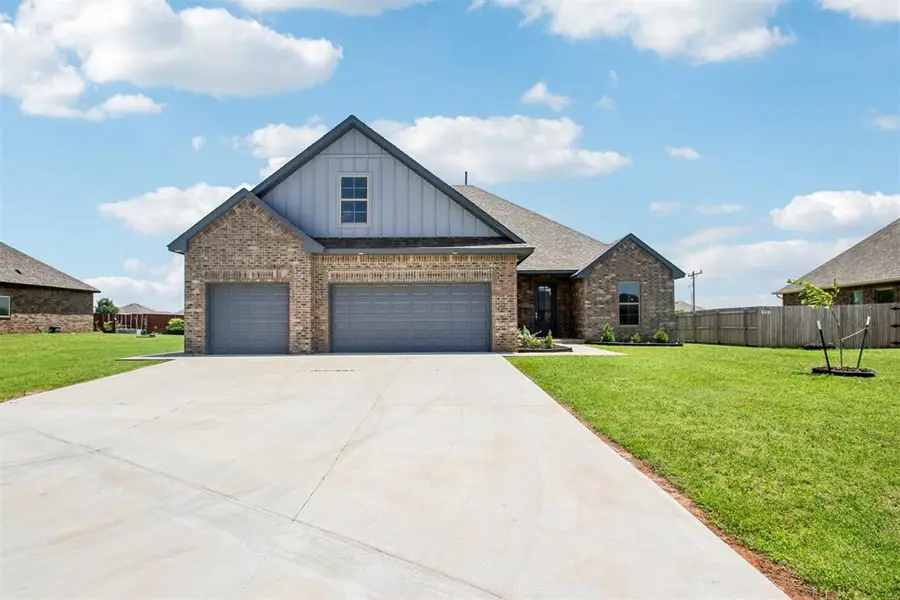 4204 Chesterfield Place, Oklahoma City, OK 73179 - Image #2