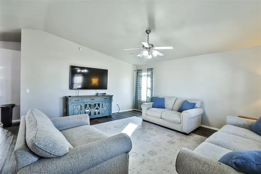 15604 Camellia Road, Oklahoma City, OK 73170 - Image #2