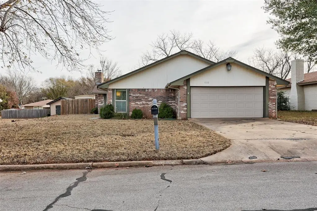 1222 W Churchill Boulevard, Purcell, OK 73080 - Image #1
