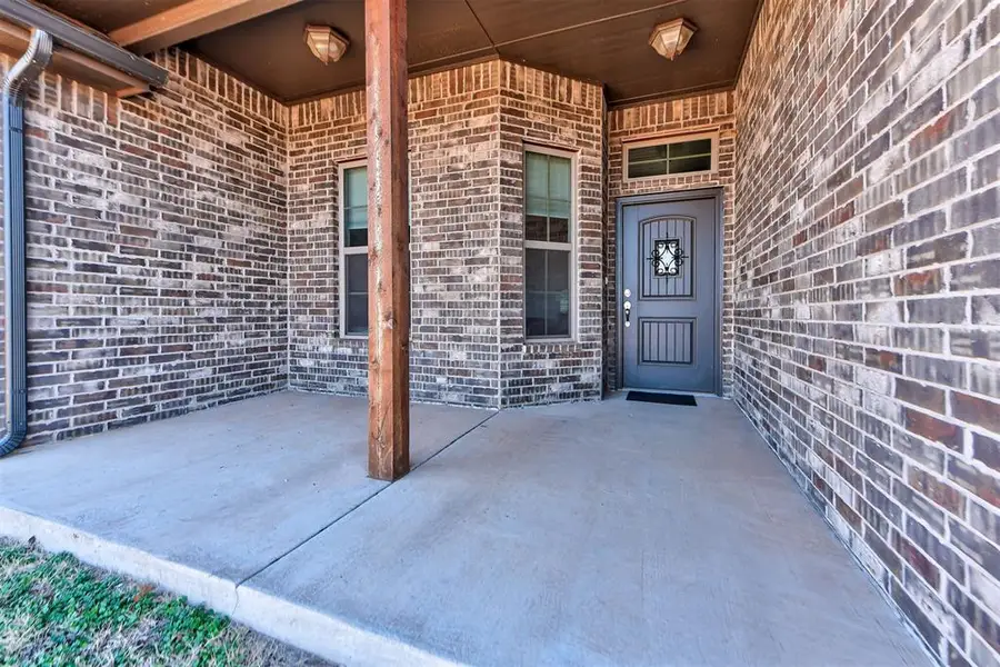 10624 Two Lakes Drive, Yukon, OK 73099 - Image #3