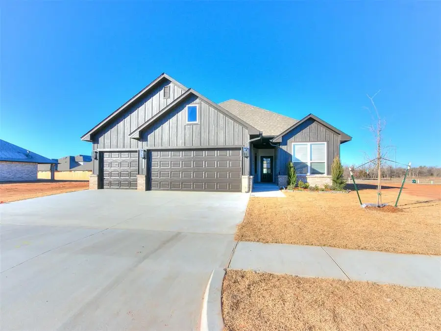 7713 Wilshire Woods Drive, Yukon, OK 73099 - #3
