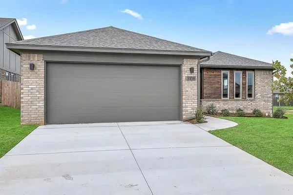 3208 Piney River Drive, Yukon, OK 73099