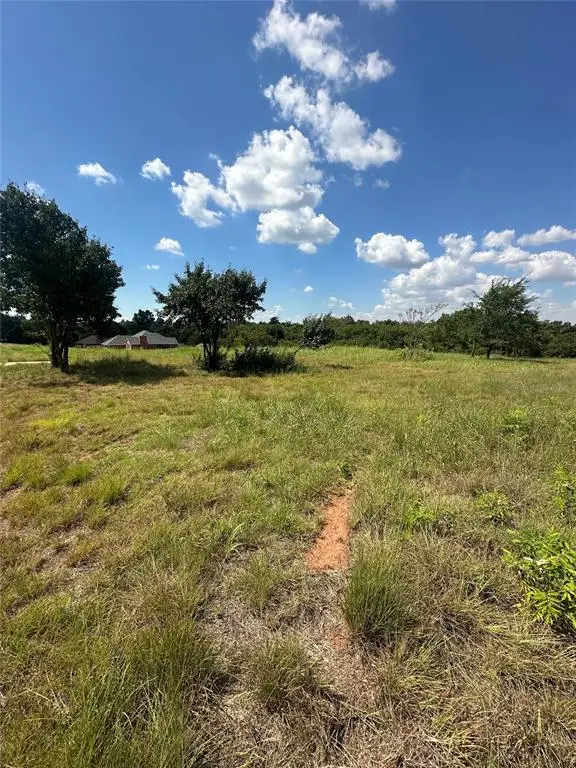 1675 Tamara Road, Guthrie, OK 73044