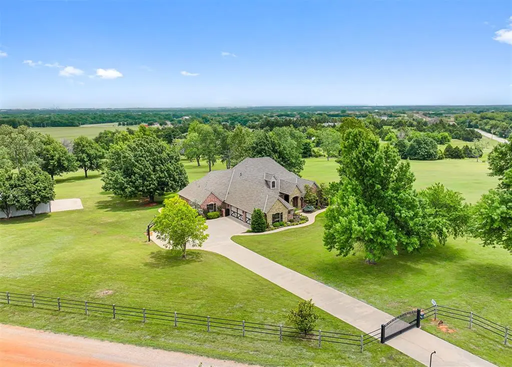 11900 Scenic Meadow Road, Oklahoma City, OK 73173 - Image #1