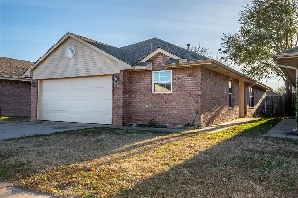 810 Beaumont Square, Norman, OK 73071 - Image #1
