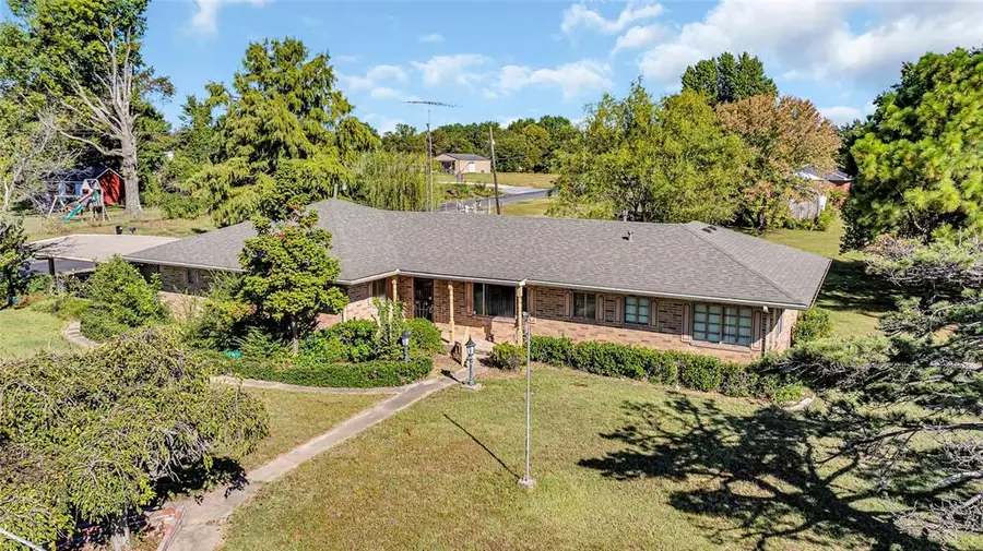 1200 E Smith, Stratford, OK 74872 - Image #2