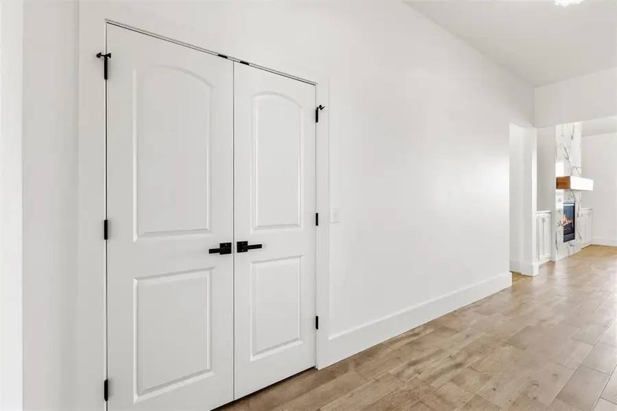 4381 Raymond Lane, Guthrie, OK 73044 - Image #3