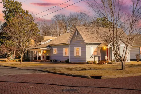 512 N Pine Street, Pauls Valley, OK 73075