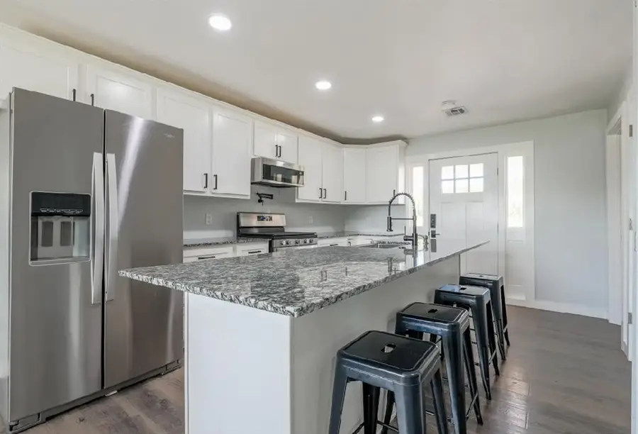 1304 W Walnut Street, Tecumseh, OK 74873 - Image #3