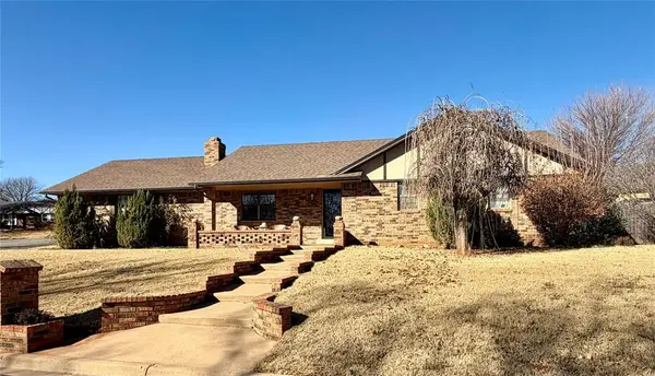 1509 Concord Avenue, Clinton, OK 73601