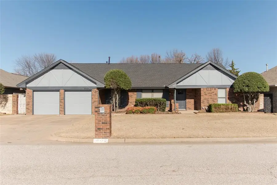 10033 Henderson Drive, Oklahoma City, OK 73139 - Image #2