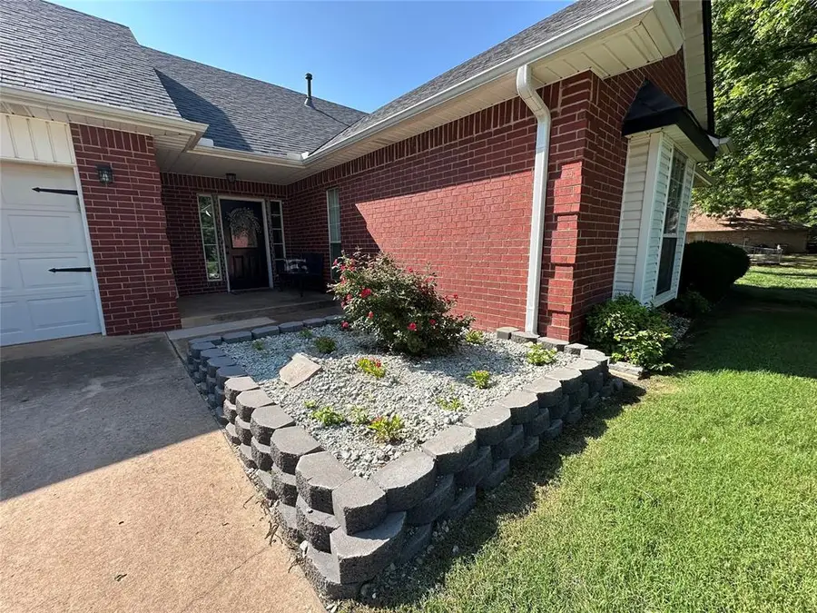 12 Northwood Drive, Shawnee, OK 74804 - Image #3