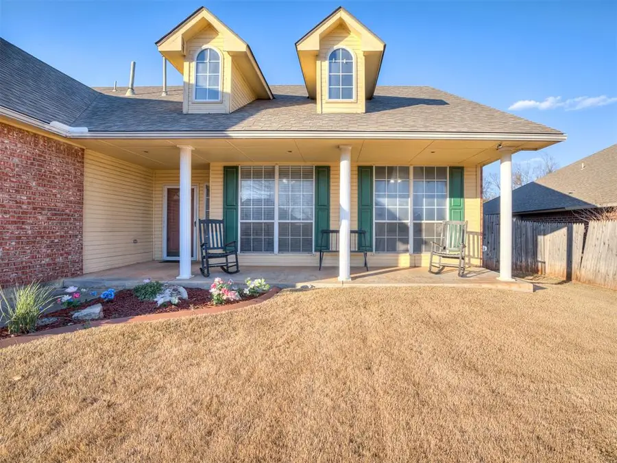 11021 Larkin Lane, Midwest City, OK 73130 - Image #2