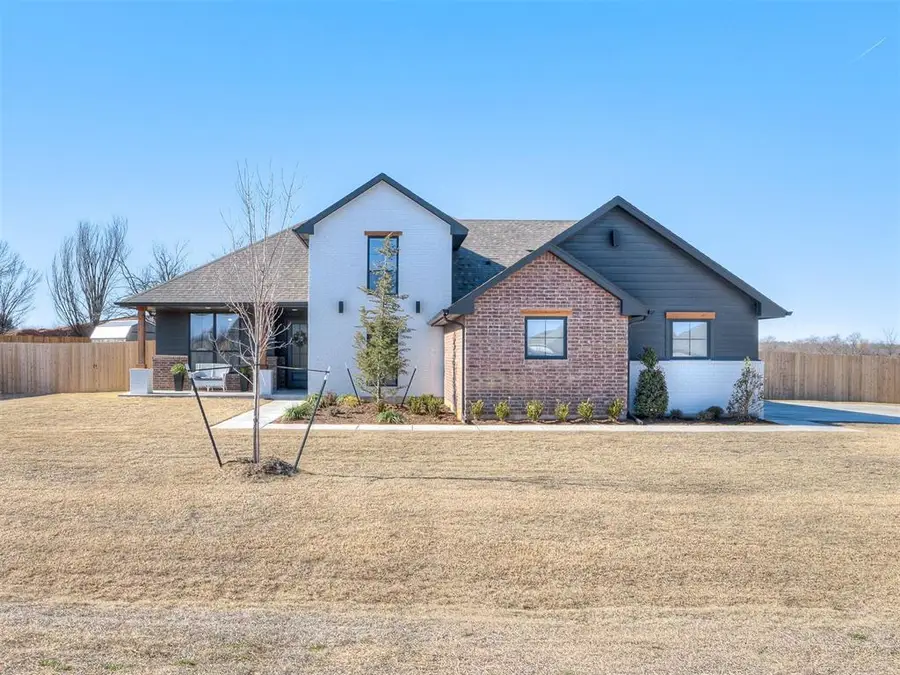 4065 Great Redwood Road, Norman, OK 73072 - Image #2