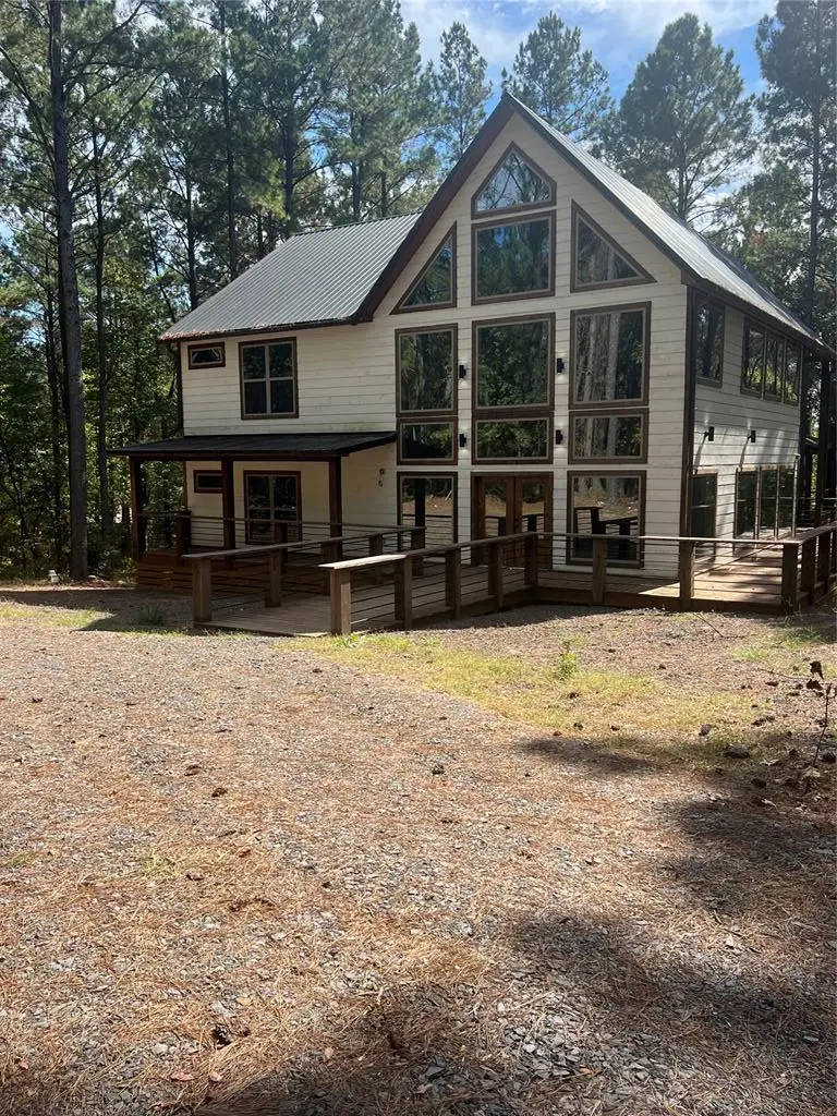 192 Eagle Nest Lane, Broken Bow, OK 74728 - Image #1