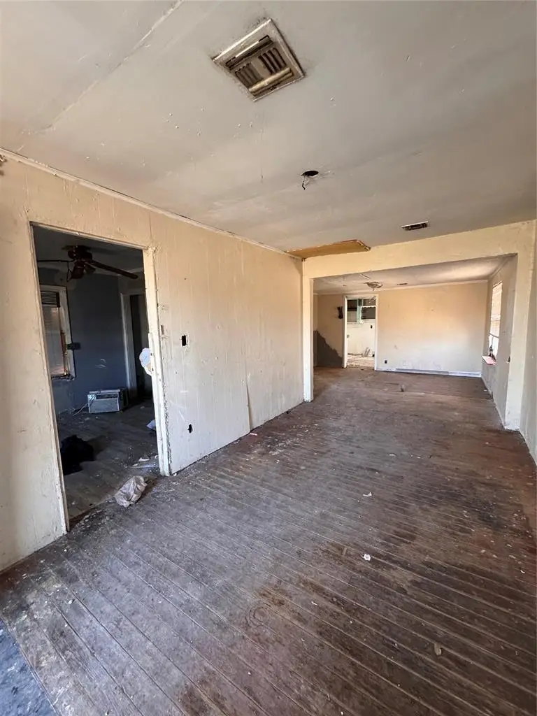 516 SW 46th Street, Oklahoma City, OK 73109 - Image #3