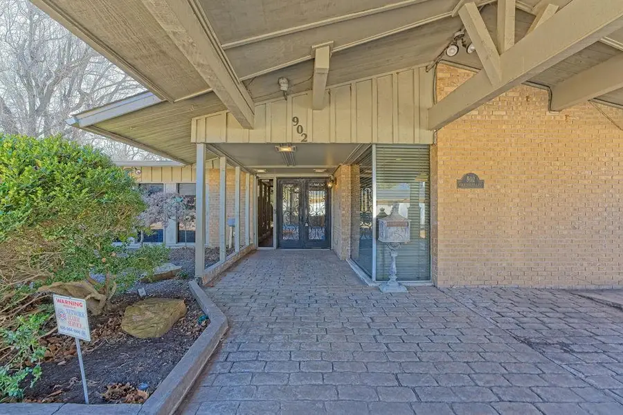 902 Mockingbird Lane, Norman, OK 73071 - Image #2