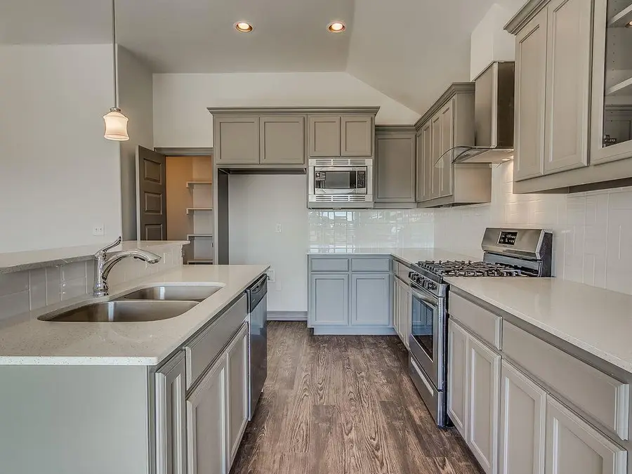 9408 NW 88th Street, Yukon, OK 73099 - Image #2