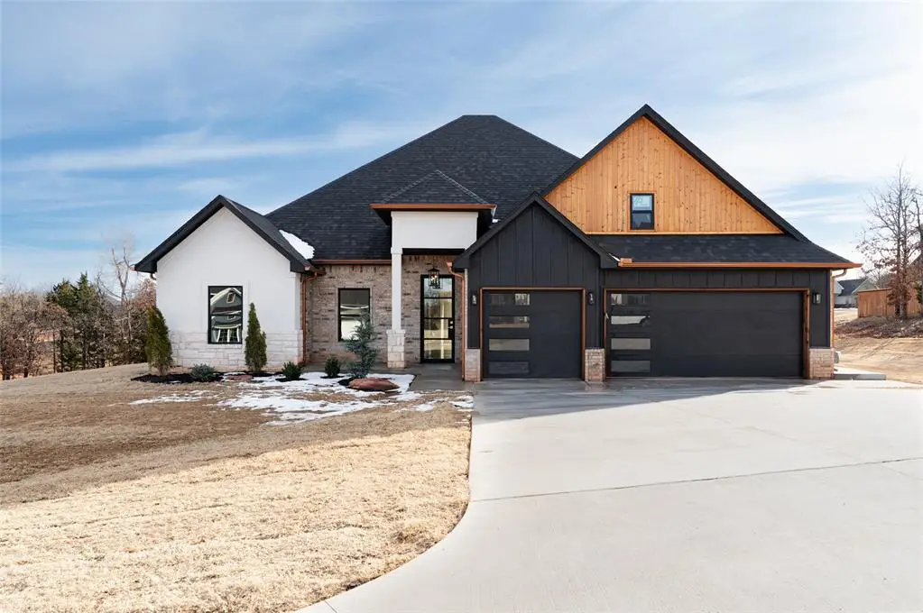 3073 Road Runner Court, Guthrie, OK 73044 - #1