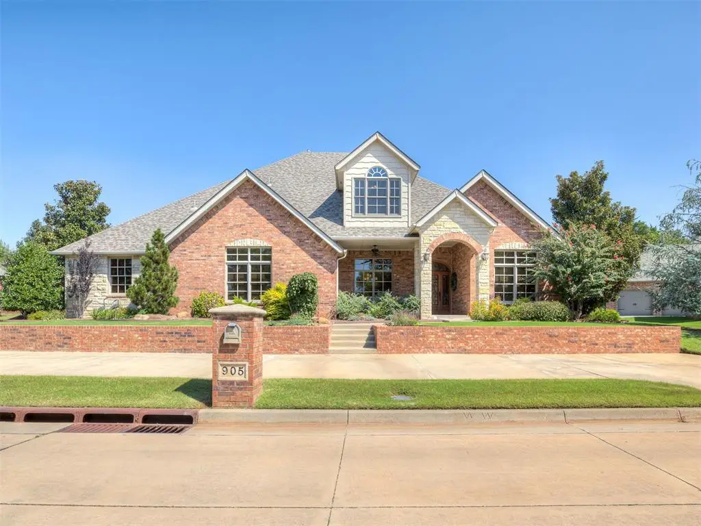 905 Stone Creek Boulevard, Yukon, OK 73099 - Image #1
