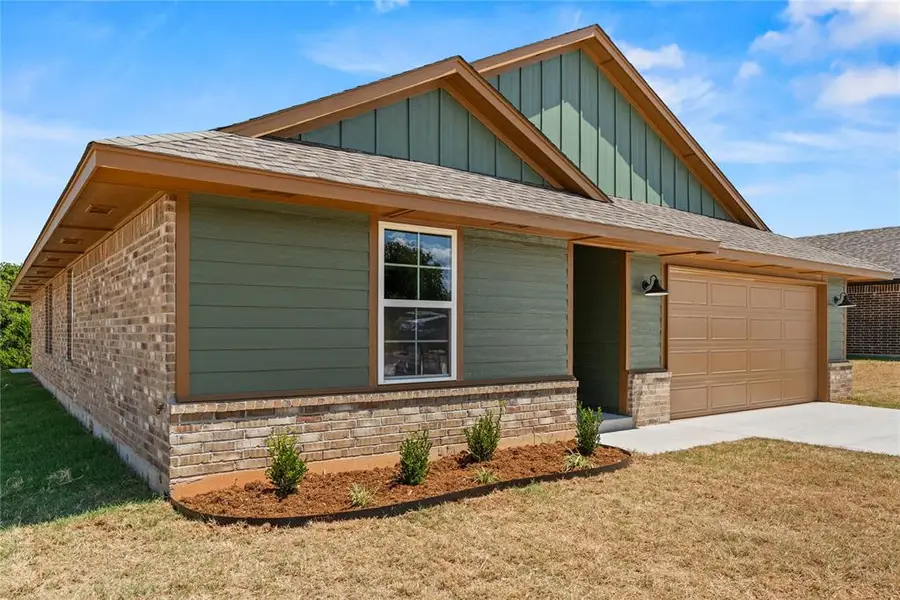 4653 Lincoln Landing, Harrah, OK 73045 - Image #2