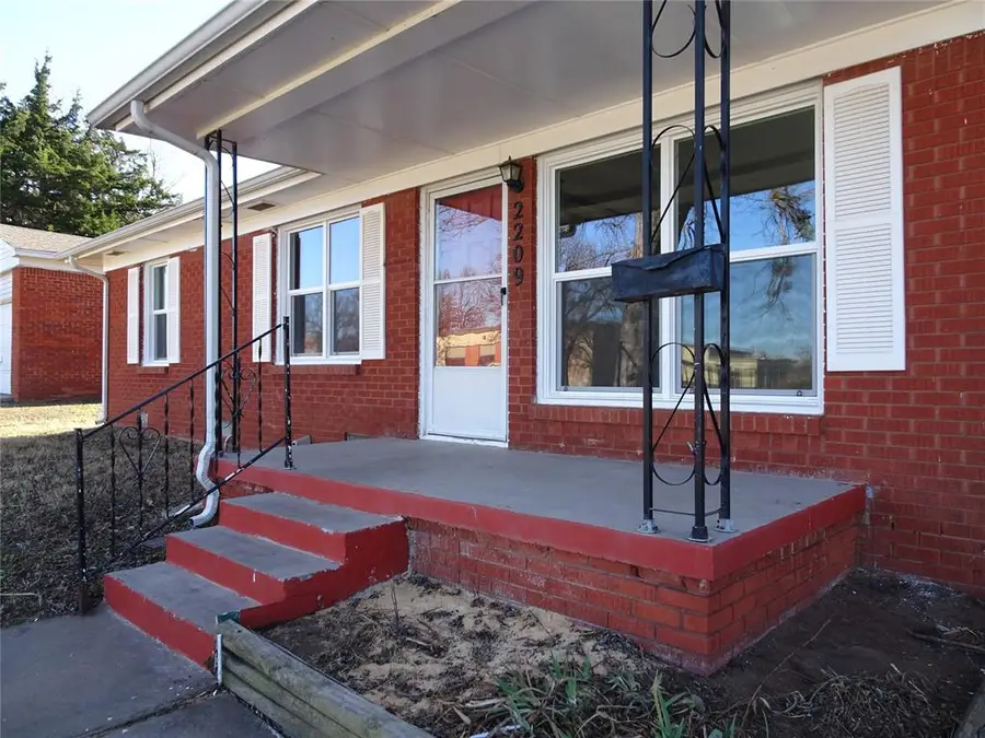 2209 Flannery Drive, Midwest City, OK 73110 - Image #2