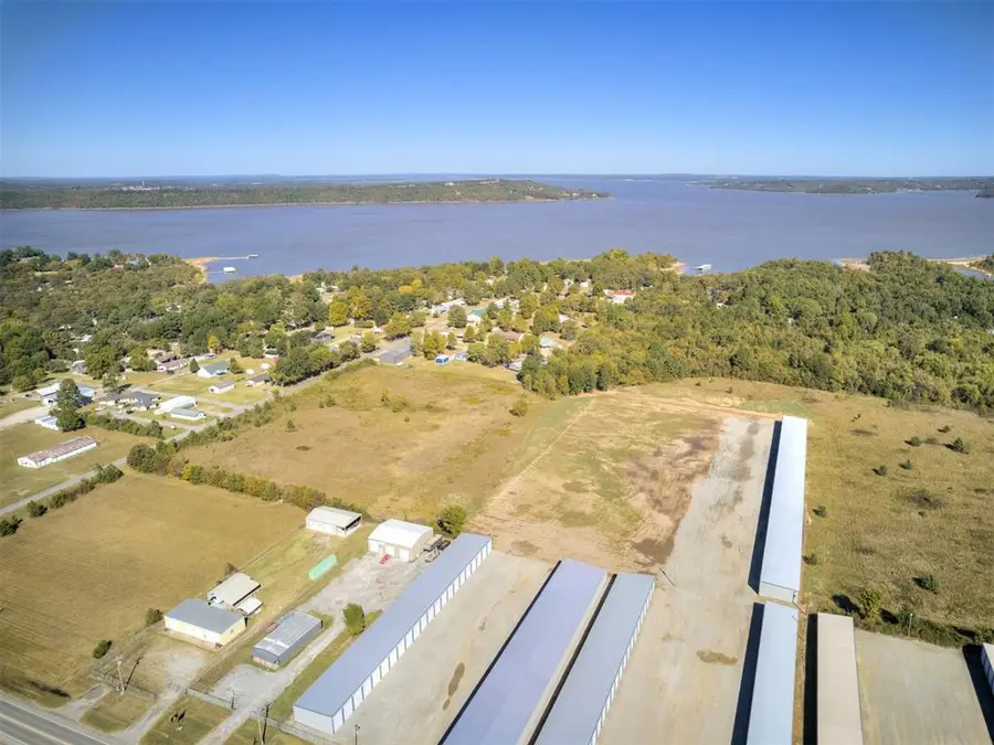 4 Hamilton Road, Eufaula, OK 74432 - #3