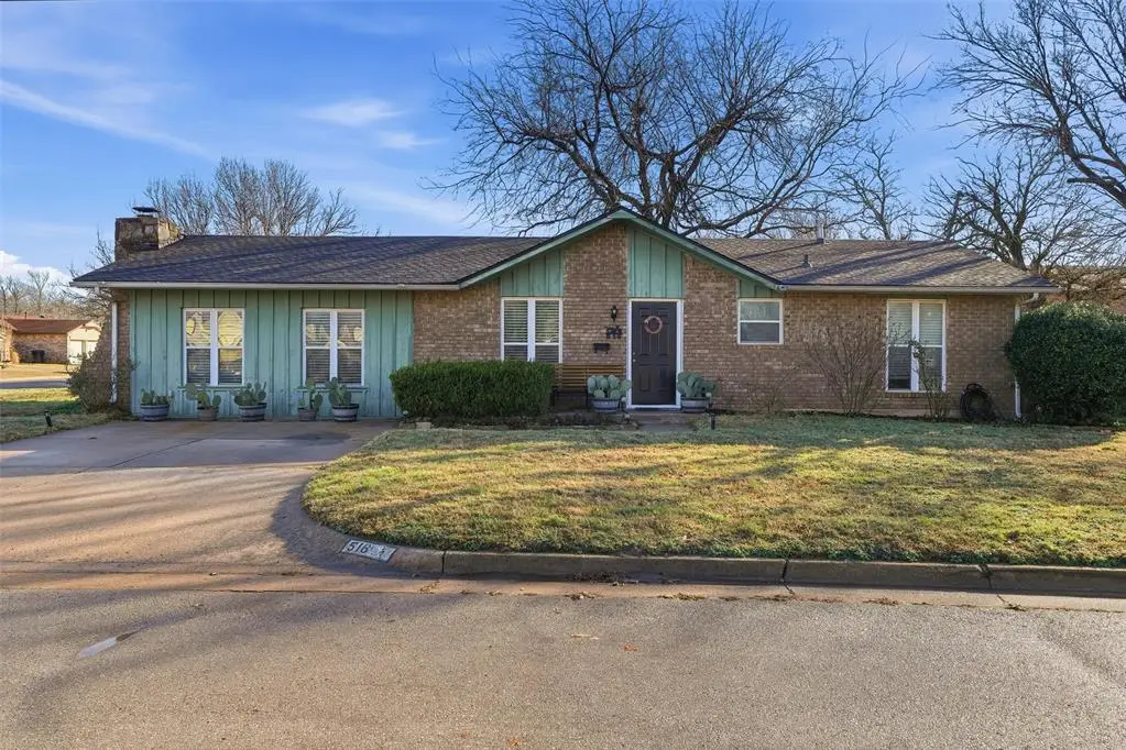 516 N Fordson Drive, Oklahoma City, OK 73127 - Image #1