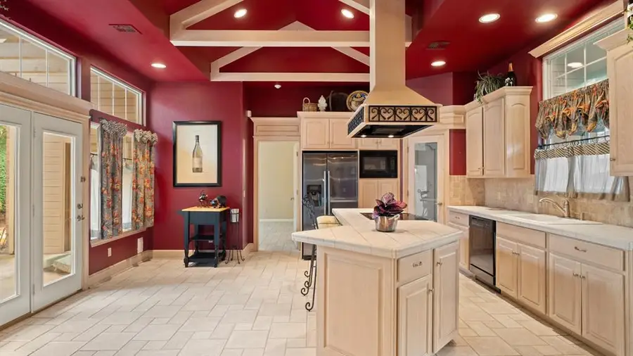 704 Capri Place, Edmond, OK 73034 - Image #2