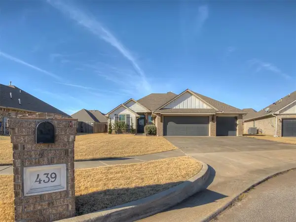 439 Auburn Lane, Piedmont, OK 73078