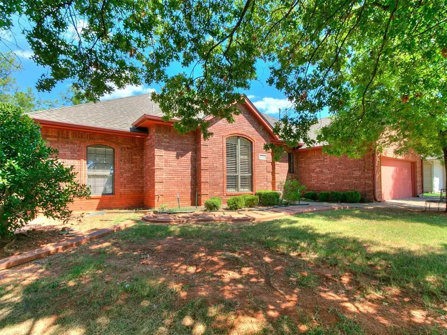 12212 Cantle Road, Oklahoma City, OK 73120 - Image #2