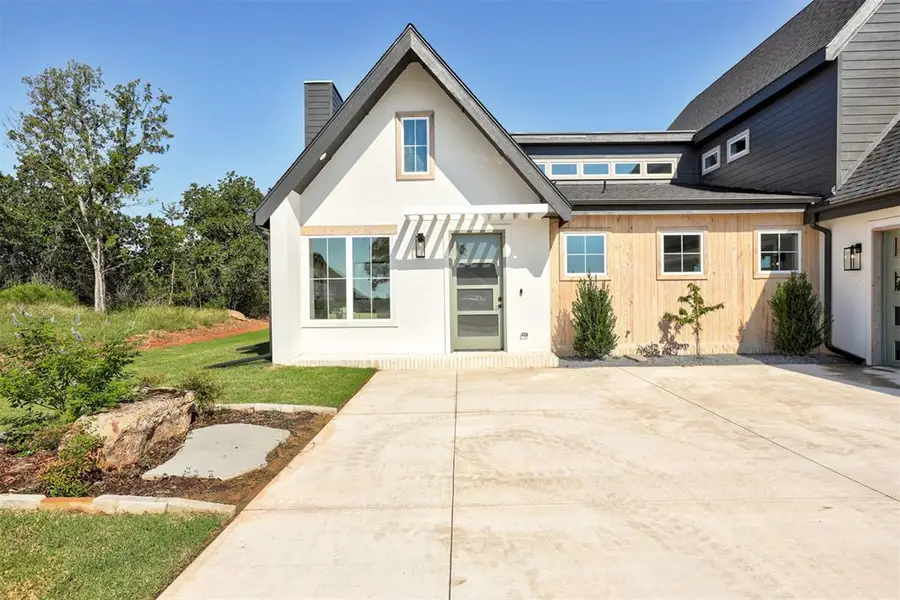 4541 Maple Ridge Drive, Edmond, OK 73034 - Image #2