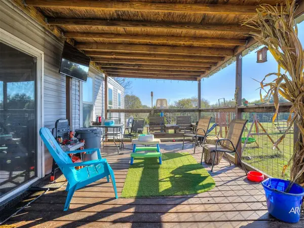 423972 E 1060 Road, Checotah, OK 74426