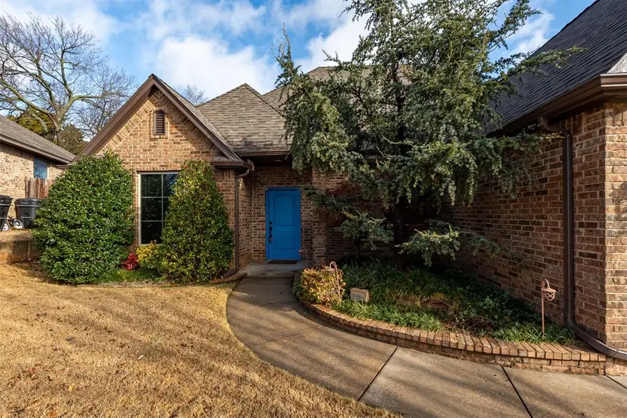 236 Asher Court, Moore, OK 73160 - Image #2