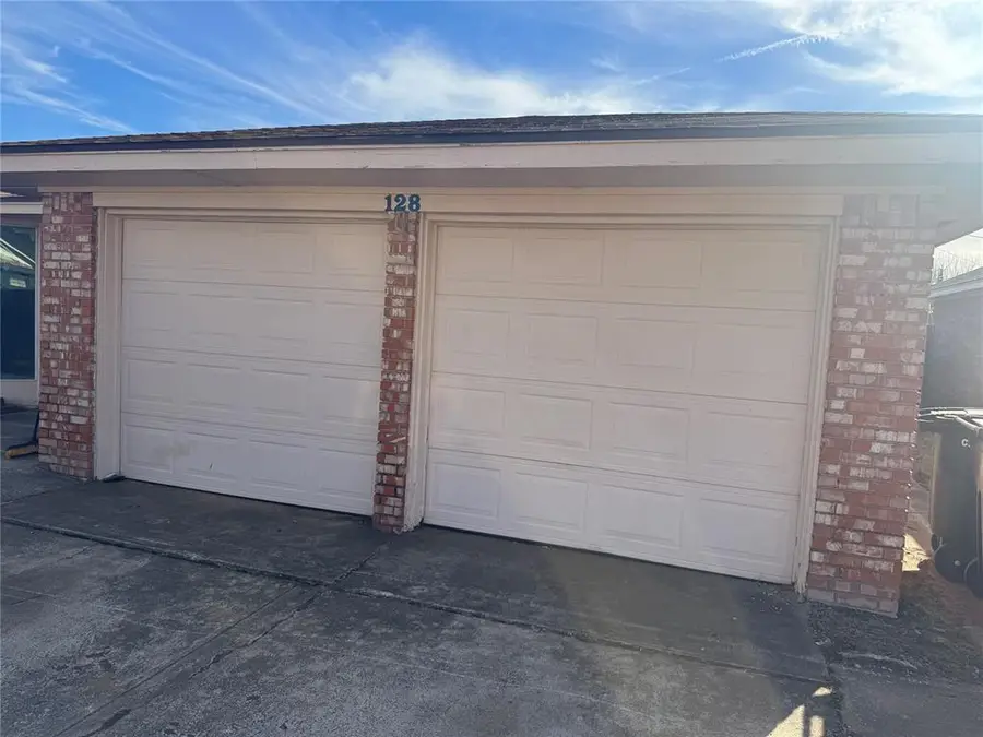128 SW 6th Street, Moore, OK 73160 - #2