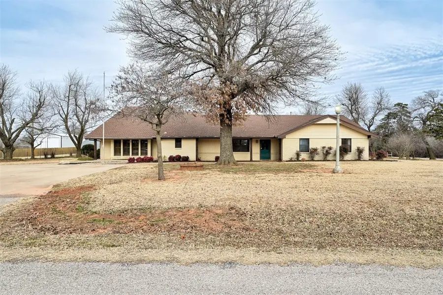 1839 E Pleasantview Lane, Mustang, OK 73064 - Image #2
