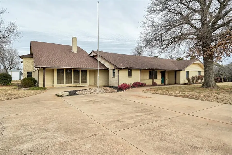 1839 E Pleasantview Lane, Mustang, OK 73064 - Image #3
