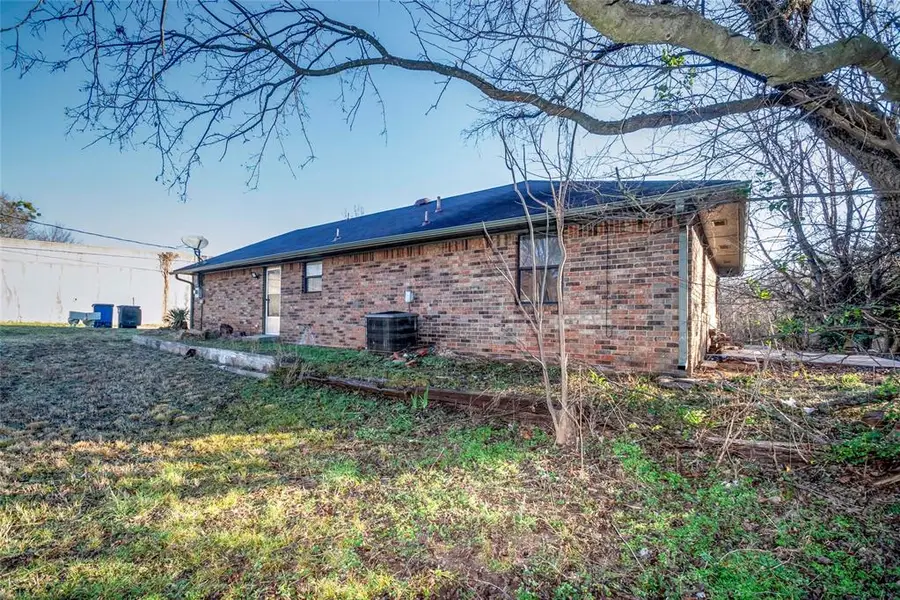 223 E 9th Street, Chandler, OK 74834 - Image #3