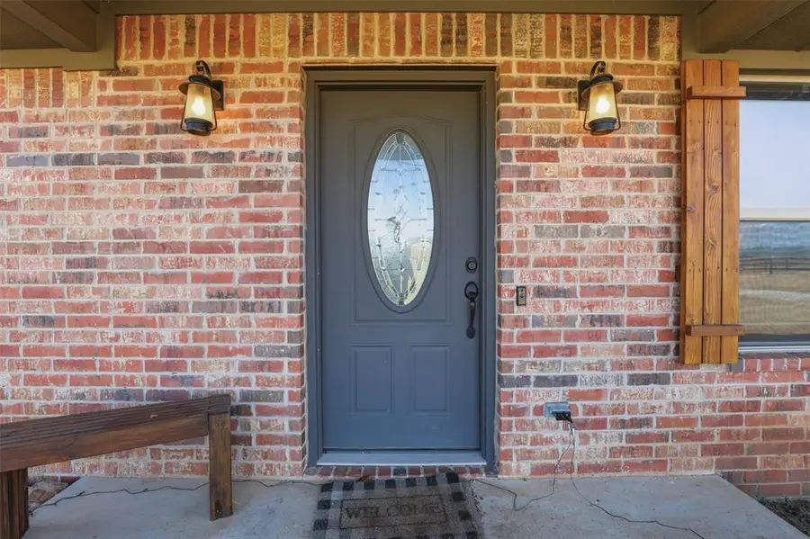 43059 Hazel Dell Road, Meeker, OK 74855 - Image #2