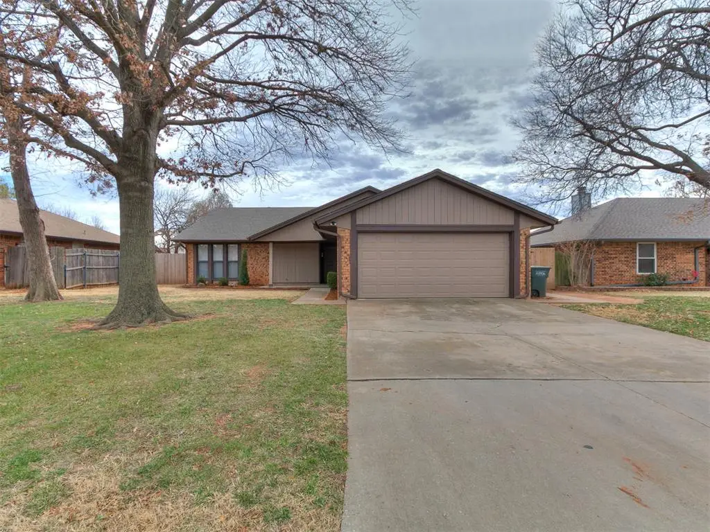 1402 W Aries Road, Edmond, OK 73003 - Image #1