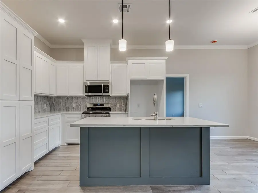 11600 SW 15th Terrace, Yukon, OK 73099 - Image #2