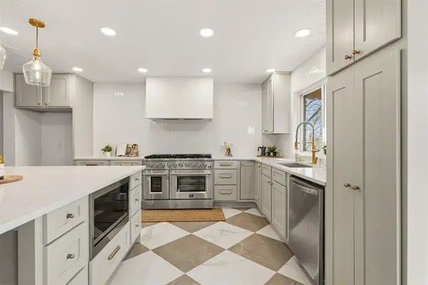 2905 Lamp Post Lane, Oklahoma City, OK 73120